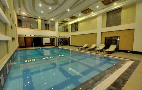 Indoor pool. HOTEL KAILASH INTERNATIONAL