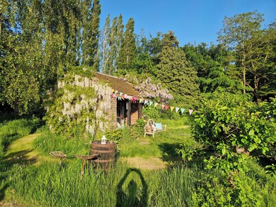 Tranquil Luxury Glamping Escape in Ross-on-wye 8