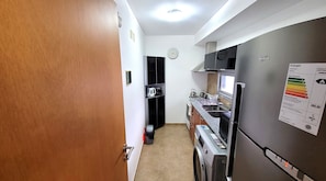 Refrigerador, microondas, horno y tostadora 