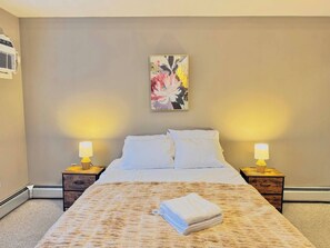 3 dormitorios, tabla de planchar con plancha, wifi gratis y ropa de cama