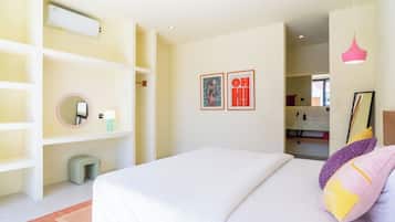 Villa, Pool View | Cribs/infant beds, free WiFi, bed sheets
