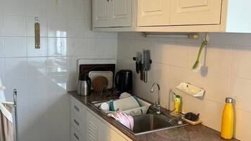 Apartemen | Dapur pribadi | Ketel listrik