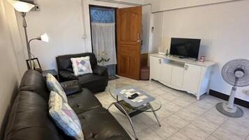 32-inch flat-screen TV with cable channels