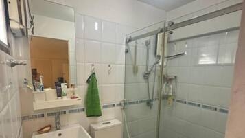 Apartemen | Kamar mandi