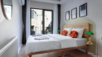 7 bedrooms, iron/ironing board, travel cot, WiFi