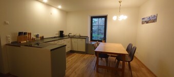 Stella vacation apartment - 10 minutes to the lake or into town