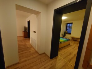 2 chambres, Wi-Fi gratuit, draps fournis