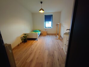 2 Schlafzimmer, kostenloses WLAN, Bettwäsche, Rollstuhlgeeignet