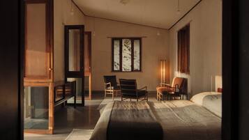 3 bedrooms, in-room safe, iron/ironing board, free WiFi