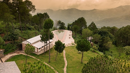 Restaurant. Amaya Kasauli
