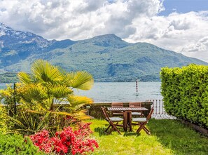 Outdoor dining - La Sostra by Interhome (Domaso)