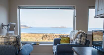 Solas Alainn Chalet by Interhome