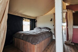 2 bedrooms, internet