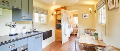 Suite | 1 bedroom