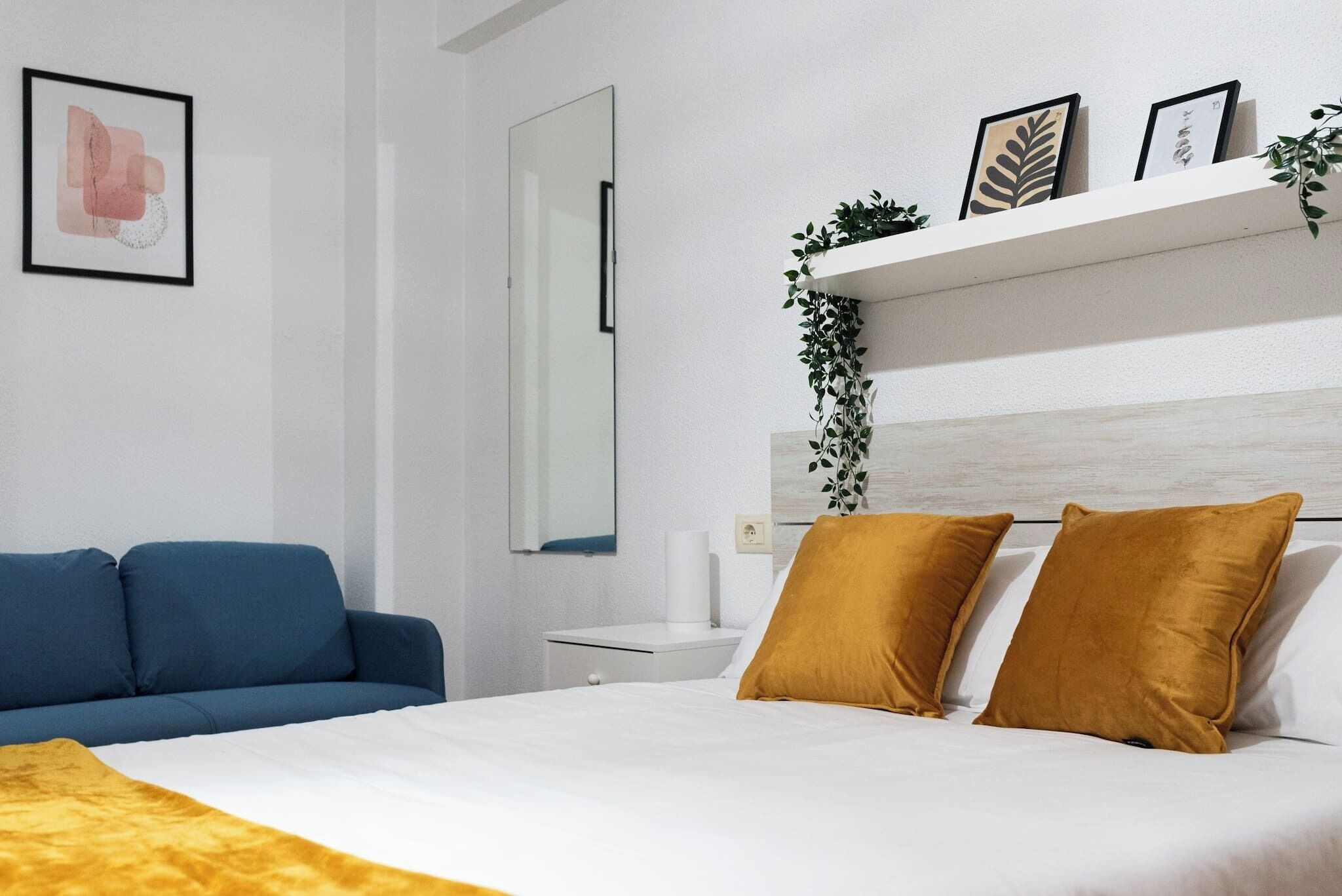 4 Schlafzimmer, Bügeleisen/Bügelbrett, Bettwäsche