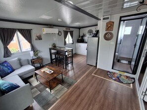 Smart TV - The Hideaway at Arrowhead (#2) (Sandia)