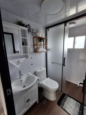 Towels - The Hideaway at Arrowhead (#1) (Sandia)