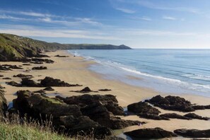 Beach nearby - Cottage in Kingsand by Stunning Beach Views (Cawsand)