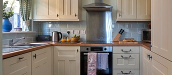 Bungalow in Dyffryn Ardudwy near Blue Flag Beach