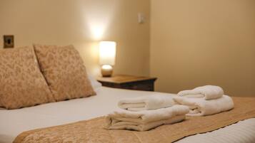 2 bedrooms, internet