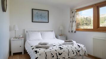 4 bedrooms, free WiFi