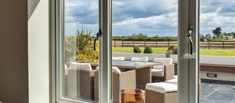 Farmhouse in Weston near Sandy Beaches