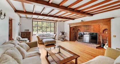 Holiday Home near Beaches & Cafes, UK