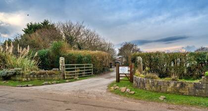 Holiday Home near Nanjizal Cove & Coastal Path