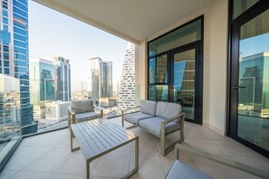 Departamento, balcón, vista al lago | Vista del balcón