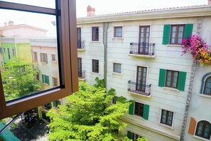 Deluxe Double Room, City View | City view