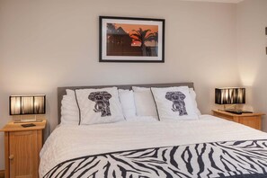 2 bedrooms, Internet