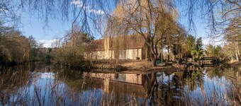 Cottage on Private Island in Cambridgeshire