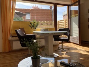Dining - The "Seebär" in Haus Meeresglück, close to the beach and central! (Dahme)