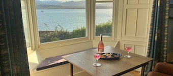 Apartment in Beaumaris with Sea Views