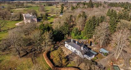 Highland Retreat in Banff near Whisky Trail