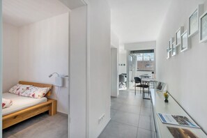 1 bedroom, free WiFi, bed sheets, wheelchair access - Apartment 'Katharinenbergblick' with Balcony and Wi-Fi (Endingen am Kaiserstuhl)