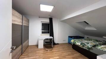 5 Schlafzimmer, kostenloses WLAN, Bettwäsche