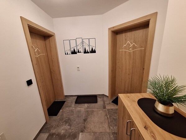 Interior - Studio '3' with Mountain View, Shared Garden and Wi-Fi (Sonnenalpe Nassfeld)