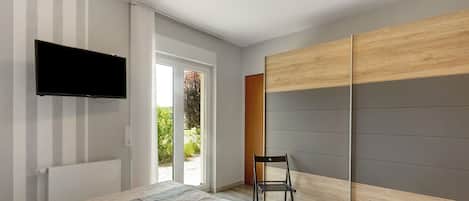 3 chambres, fer et planche Ă repasser, Wi-Fi gratuit, draps fournis