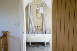 Towels - Cottage in Llangollen with Valley Views (Llangollen)
