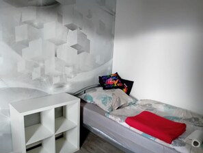 2 bedrooms, free WiFi, bed sheets