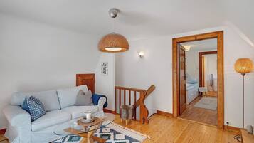 TV, DVD player, stereo