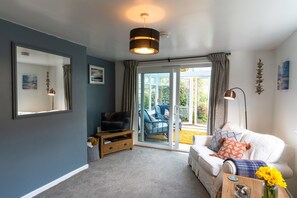 Smart TV, DVD player - Apartment in Polgooth near Cornwall Beaches (Polgooth)