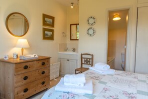 5 chambres, accès Internet