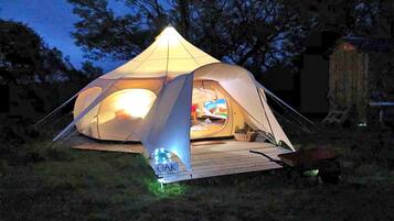 Enceinte de lâhĂ©bergement