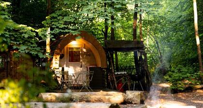 Woodland Pod near Highclere Castle