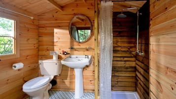 Douche, serviettes fournies