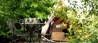 Woodland Pod near Highclere Castle