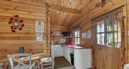 Lodge in Suffolk near Scenic Trails