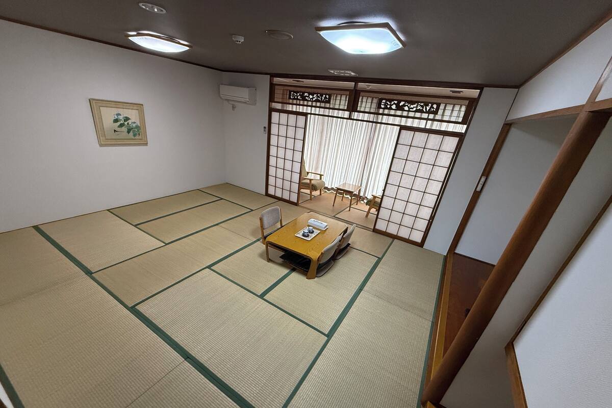 Rum i japansk stil - balkong - havsutsikt | Skrivbord, gratis wi-fi och sängkläder